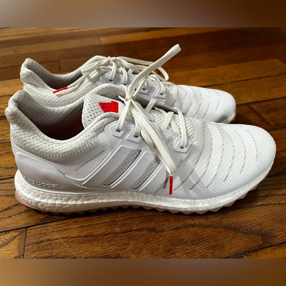 Men’s Adidas Ultraboost DNA XXII, White, Size 11.5